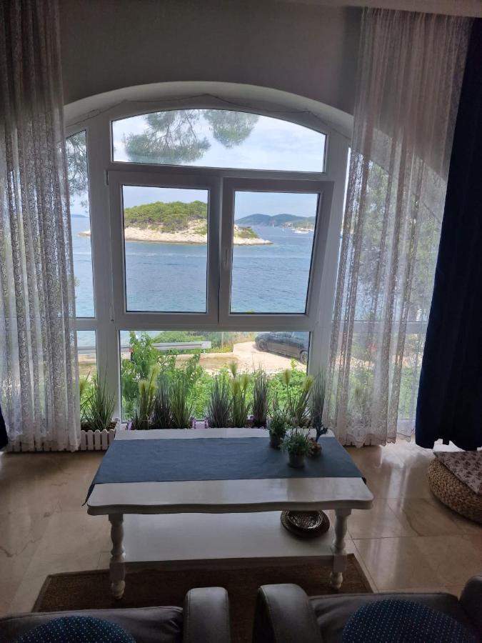 Shabby Chic Hvar Apartman